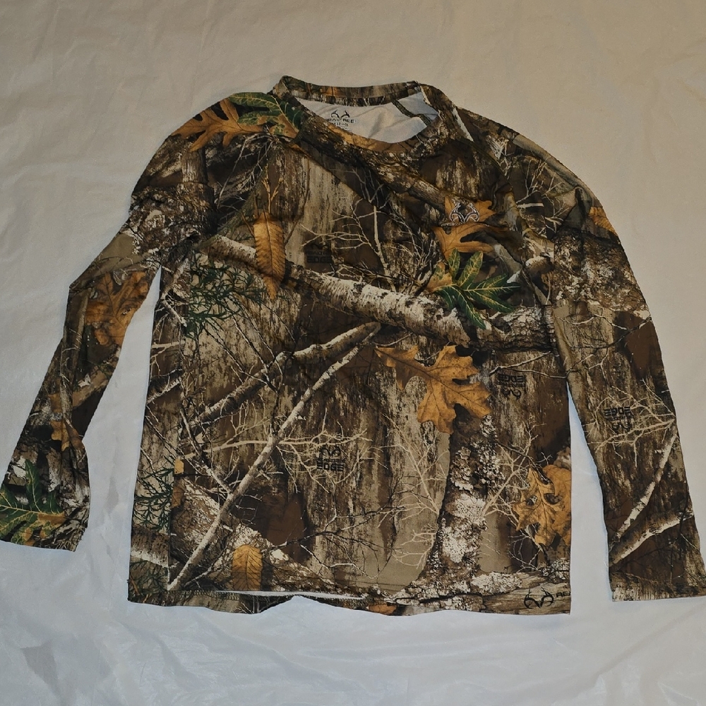 Realtree Mens Camo Smooth Long Sleeved M